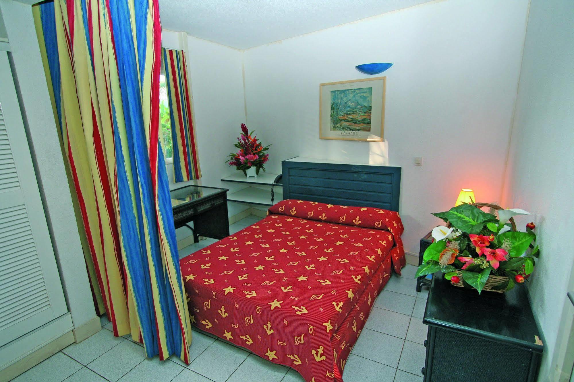 Hotel La Maison Creole Le Gosier  Ngoại thất bức ảnh